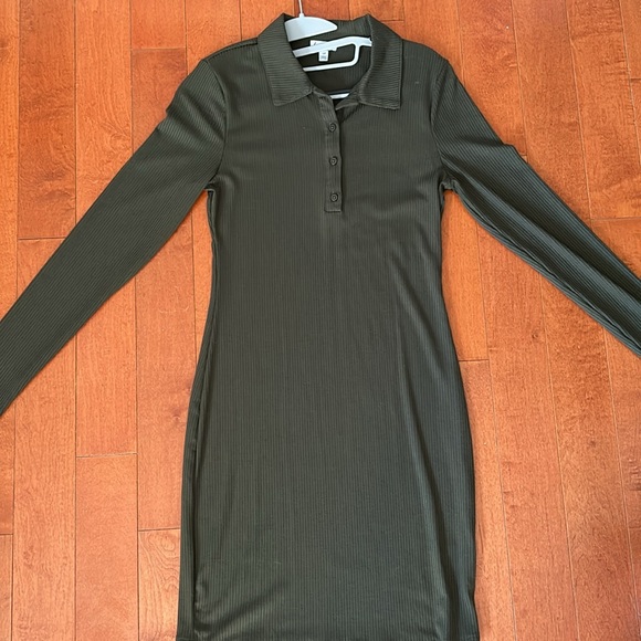 Ribbed long sleeves dress duo - Picture 4 of 5